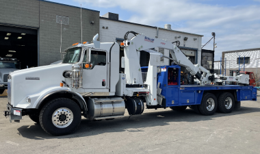 Camions de service pour pneus / Tire service trucks